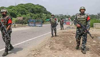 ARMY INSTALLATIONS ON JAMMU- PATHANKOT NH UNDER RED ALERT, SCHOOLS CLOSED