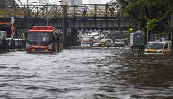 Monsoon Mayhem: Torrential Rains Disrupt Life in Mumbai, Airlines Issue Travel Warnings
