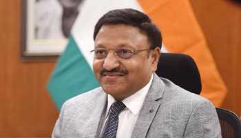 Rajiv Kumar takes charge as chief election commissioner