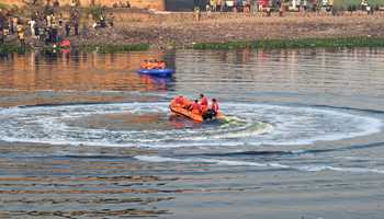 GUJARAT BRIDGE COLLAPSE TRAGEDY: EYEWITNESSES RECOUNT INSTANCES FROM HORRIBLE MORBI INCIDENT 