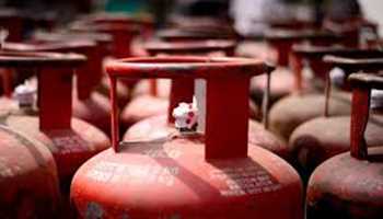 LPG Cylinder Price Hiked by ₹48.50, Hits Commercial Users Hard  
