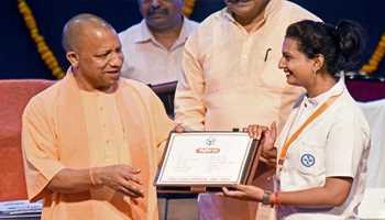 UP: "CM YOGI DISTRIBUTES 10,000 APPOINTMENT LETTERS AS PART OF MISSION ROZGAR"