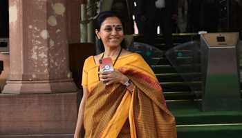 NOT AJIT PAWAR, SUPRIYA SULE TO BECOME NCP CHIEF IF SHARAD PAWAR STEPS DOWN