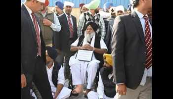 SAD in Turmoil: Decision on Sukhbir’s Resignation Awaits
