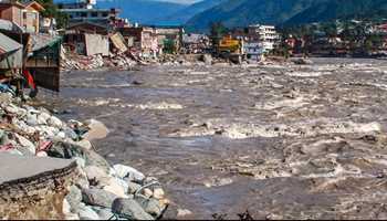 KULLU, HP RAVAGED BY CLOUD BURST: 1 DEAD, 3 INJURED