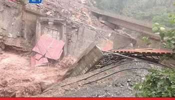 HEAVY RAINFALL CAUSES ROAD WASHOUT IN J&K’S CHABBA SERI AND SURROUNDING AREAS
