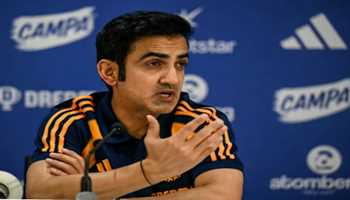 Gambhir is in big trubble; coach faces tough questions ahead of fourth Test