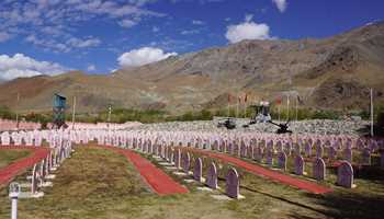 Dras War Memorial: A Testament to Valor and Patriotism in the Heart of Ladakh

