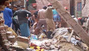 Four Storey Building Collapses in Delhi: Several Trapped, Rescue operation underway