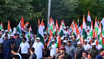 Lt Governor flags off Tiranga Yatra in Srinagar

