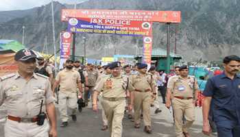 DGP J&K Nalin Prabhat Conducts Security Review of Baltal Axis of Amarnath Yatra