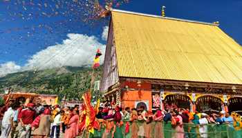 Shree Machail Mata Yatra 2024 crosses 2 lakh Pilgrim Milestone

