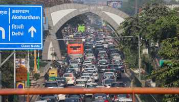 Farmers Break Barricades, Traffic in Noida Restored
