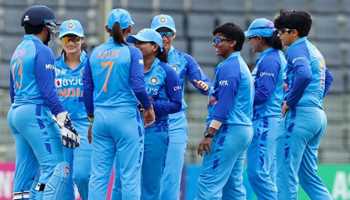 INDIA ENTERS WOMEN’S ASIA CUP FINALS AFTER CRUSHING THAILAND BY  74 RUNS