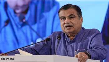 Gadkari Denounces Sonamarg Terror Attack  
