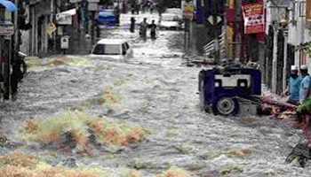 Heavy Rains Devastate Telangana, Andhra: 10 Dead, 99 Trains Cancelled
