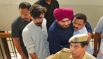 Navjot Singh Sidhu rushed to hospital, had skipped his first meal in jail