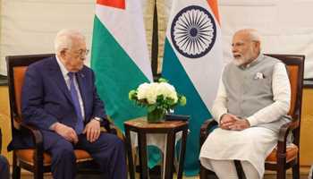 Modi Voices Concern to Abbas Amid Gaza Crisis