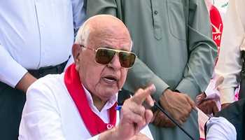 Farooq Abdullah Vows to Keep Fighting for Article 370

