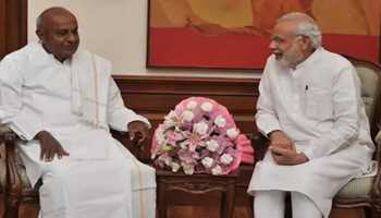 PM Modi wishes Deve Gowda on his 89th birthday, “Birthday greetings to our former PM and respected statesman Shri” PM tweets