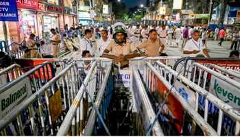 Police Barriers Give Way as Junior Doctors Press On

