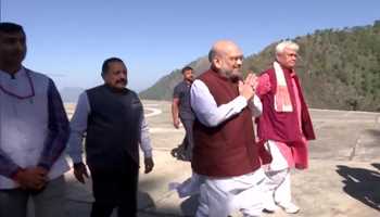 Amit Shah visits Jammu; meets people from different communities